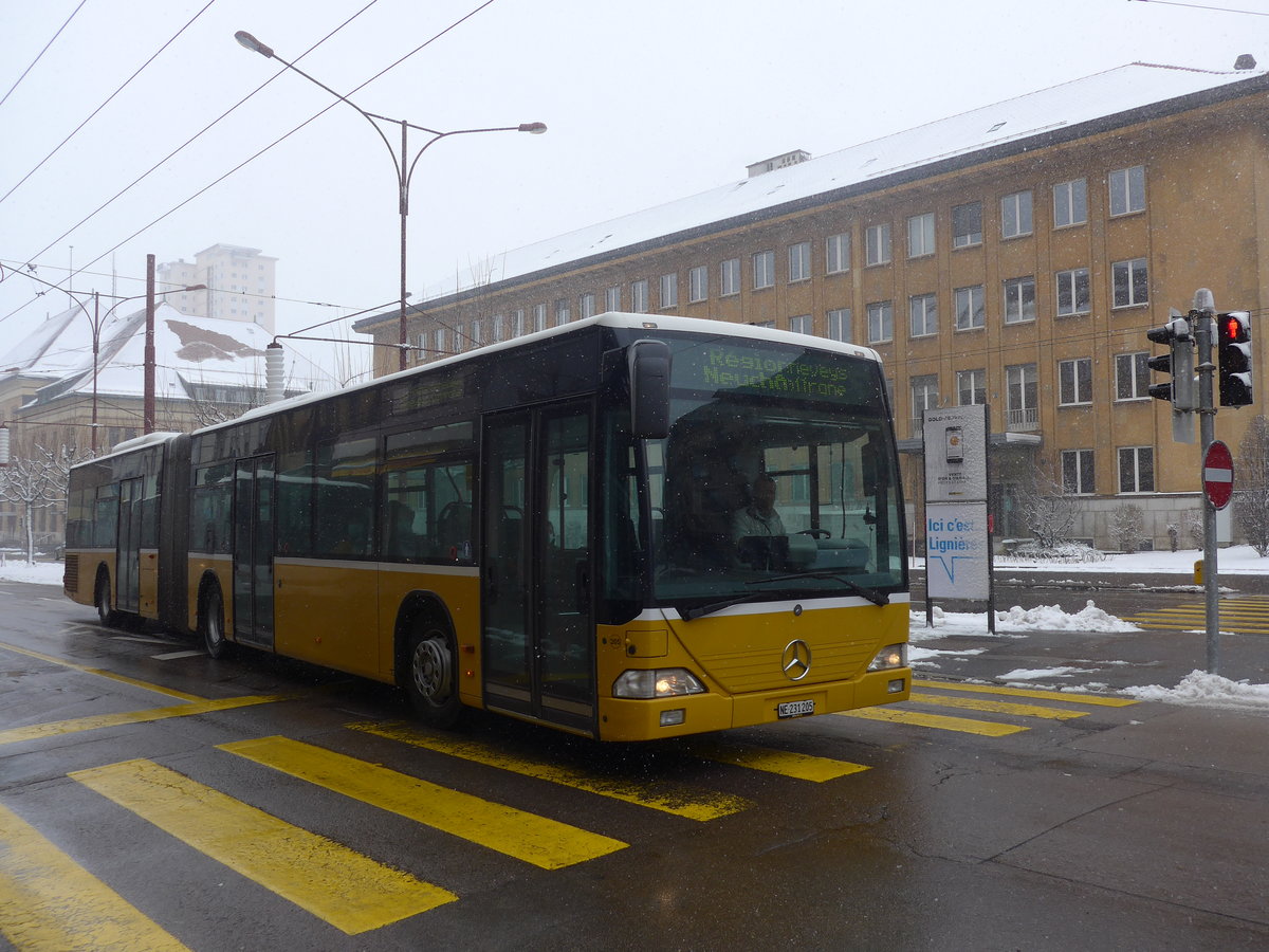 (224'171) - Interbus, Yverdon - Nr. 205/NE 231'205 - Mercedes (ex Twerenbold, Baden Nr. 19; ex Steffen, Remetschwil Nr. 95; ex PostAuto Nordschweiz) am 14. Mrz 2021 beim Bahnhof La Chaux-de-Fonds (Einsatz CarPostal)