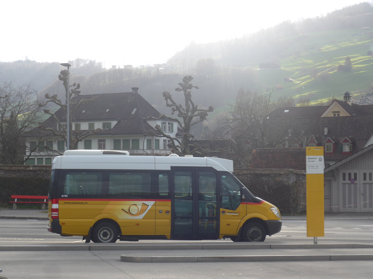 (224'479) - PostAuto Zentralschweiz - Nr. 37/OW 16'637 - Mercedes (ex PostAuto Ostschweiz) am 27. Mrz 2021 beim Bahnhof Sarnen