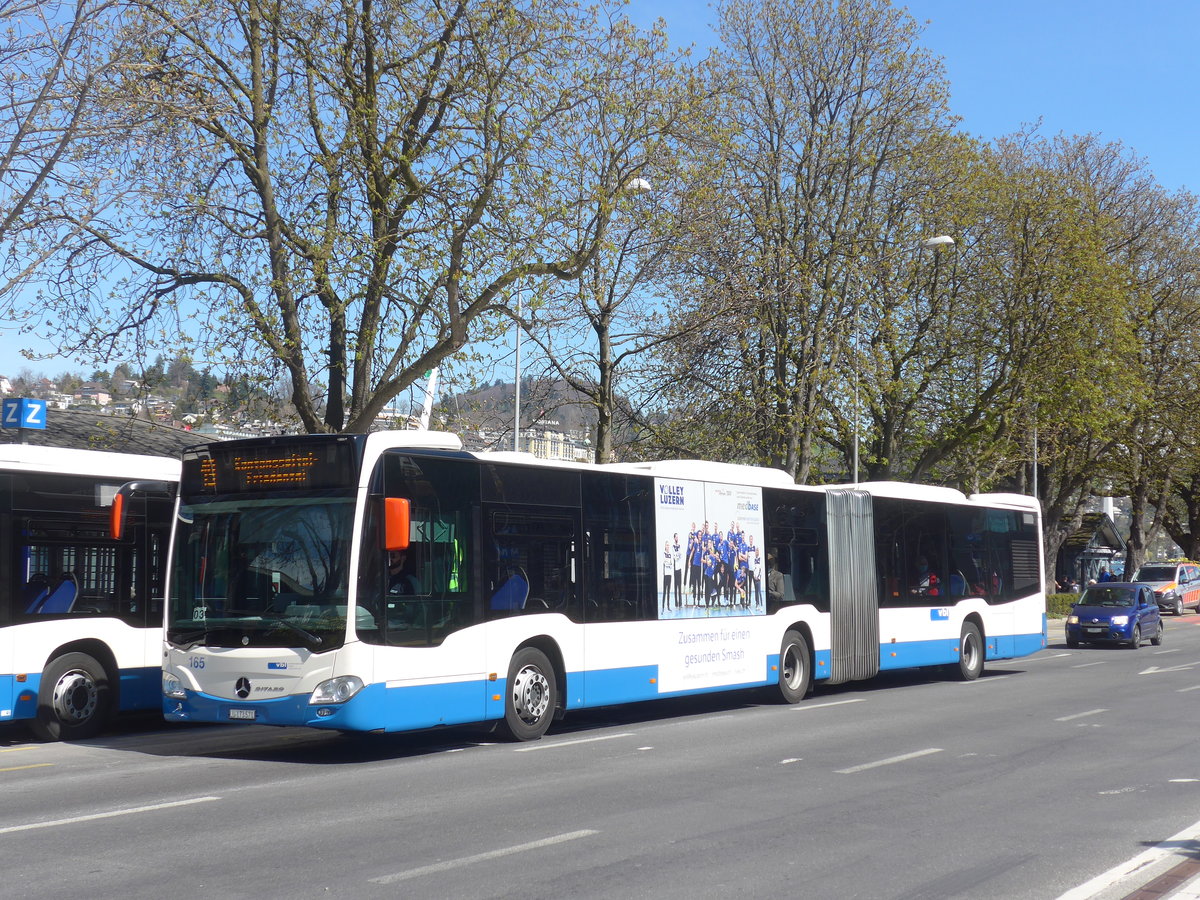 (224'943) - VBL Luzern - Nr. 165/LU 173'571 - Mercedes am 11. April 2021 beim Bahnhof Luzern