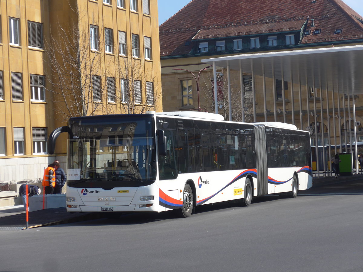 (225'016) - PostAuto Nordschweiz - NE 165'372 - MAN (ex AG 271'190) am 17. April 2021 beim Bahnhof La Chaux-de-Fonds (Einsatz CarPostal)