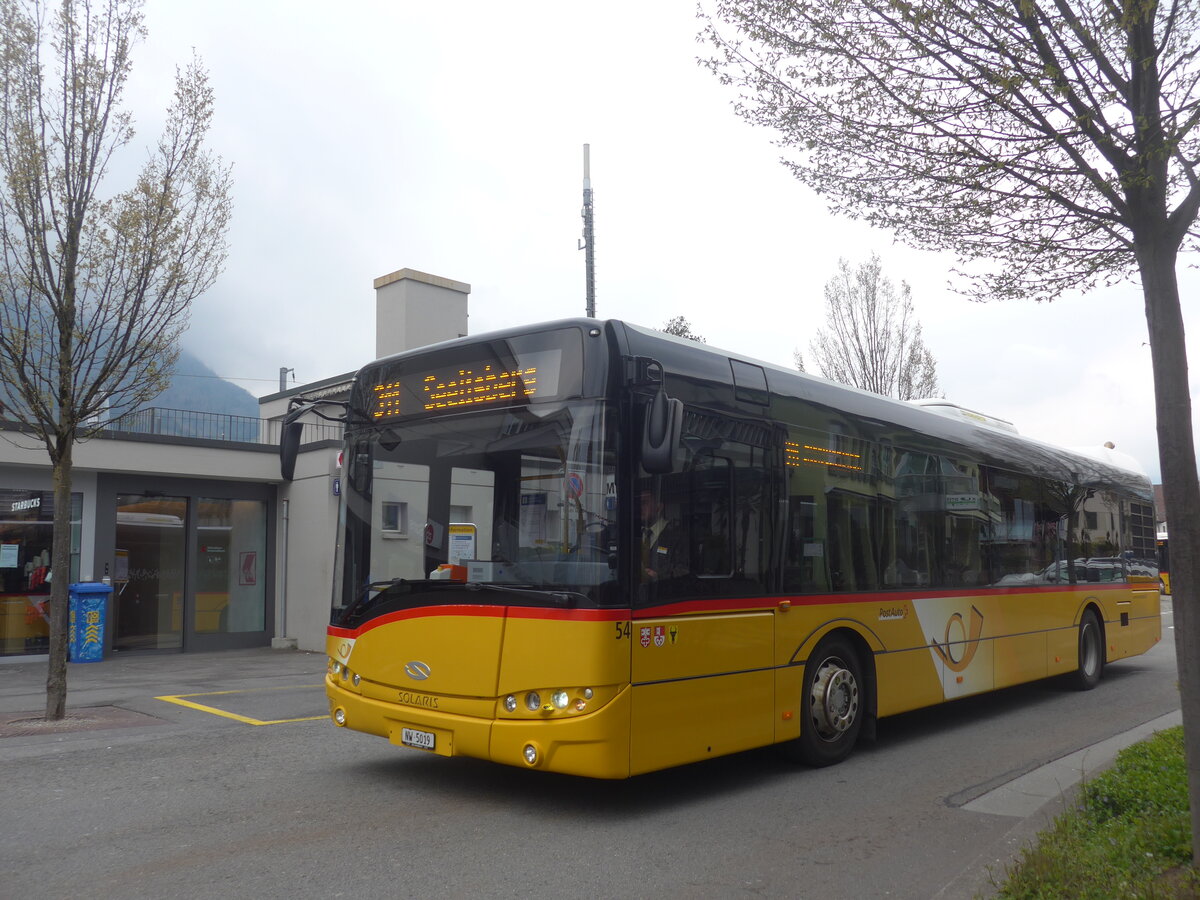 (225'084) - PostAuto Zentralschweiz - Nr. 54/NW 5019 - Solaris (ex Nr. 19; ex Thepra, Stans Nr. 19) am 18. April 2021 beim Bahnhof Stans