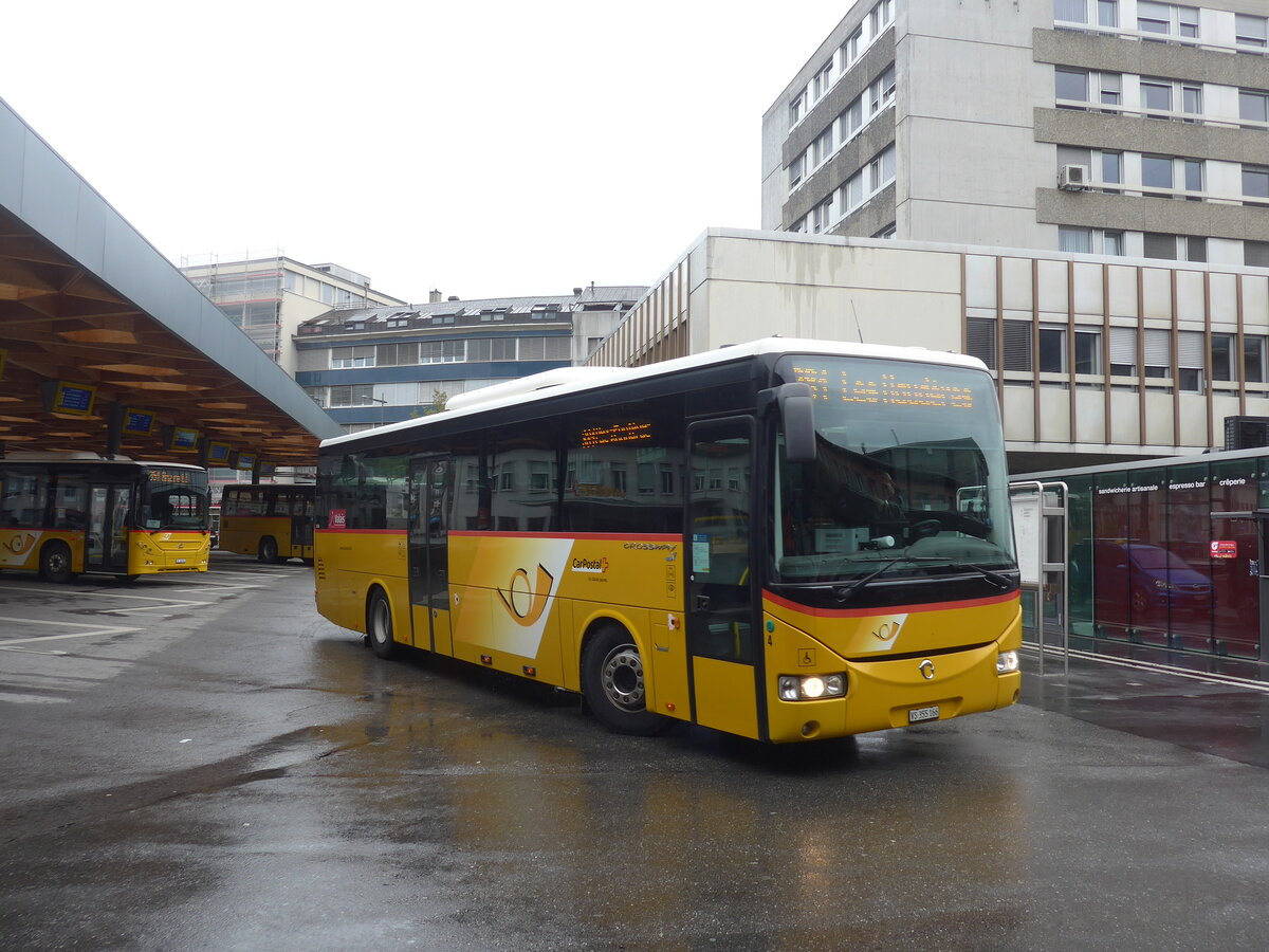 (225'501) - PostAuto Wallis - Nr. 4/VS 355'166 - Irisbus am 1. Mai 2021 beim Bahnhof Sion