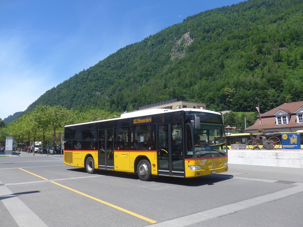 (226'037) - PostAuto Bern - BE 610'531 - Mercedes am 26. Juni 2021 beim Bahnhof Interlaken Ost