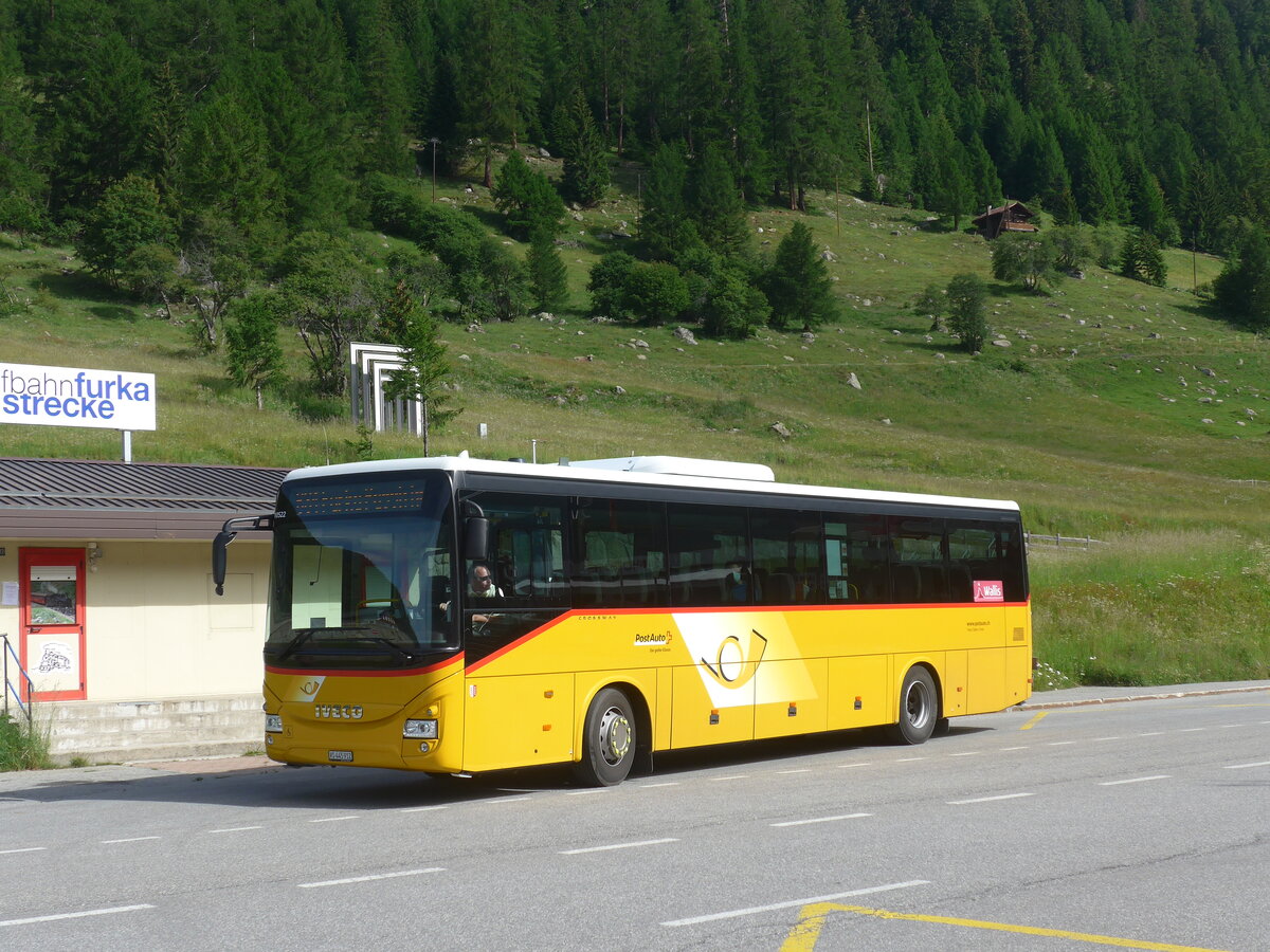 (226'094) - Seiler, Ernen - VS 445'912 - Iveco (ex PostAuto Wallis) am 3. Juli 2021 beim Bahnhof Oberwald