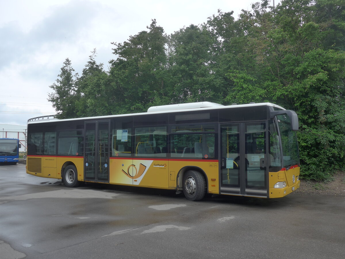 (226'165) - CarPostal Ouest - VD 570'809 - Mercedes (ex SAPJV, L'Isle Nr. 13) am 4. Juli 2021 in Kerzers, Interbus