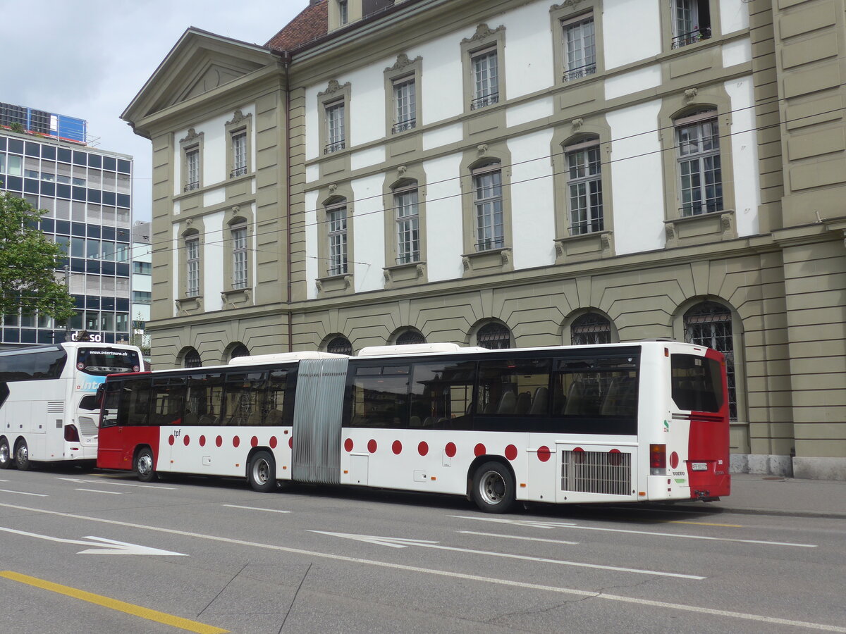 (226'334) - TPF Fribourg - Nr. 100/FR 300'223 - Volvo am 11. Juli 2021 beim Bahnhof Bern