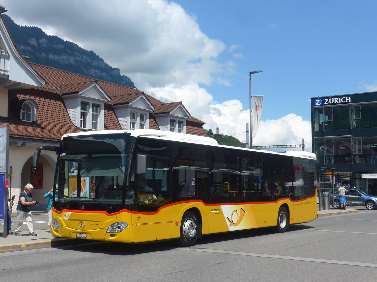 (226'411) - PostAuto Bern - BE 610'542 - Mercedes am 11. Juli 2021 beim Bahnhof Interlaken Ost