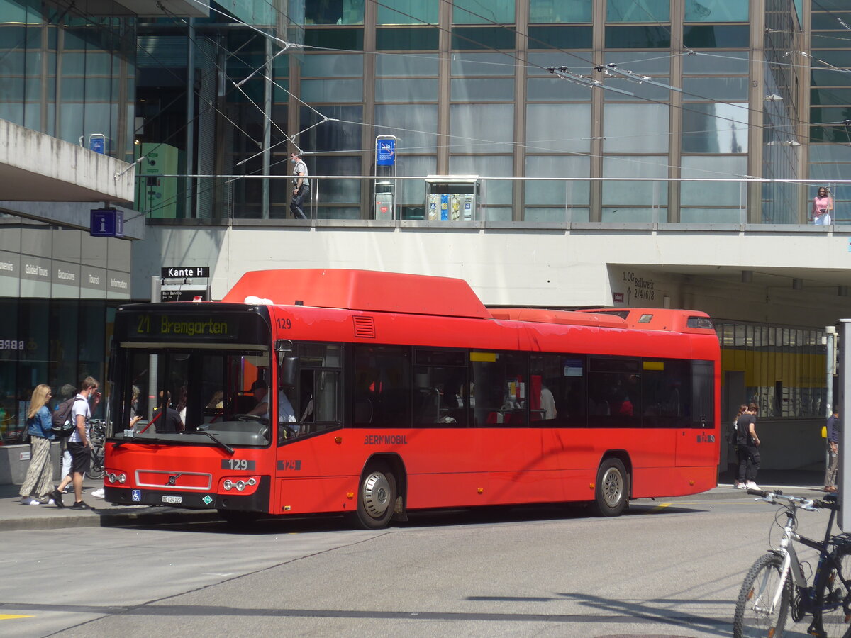 (226'677) - Bernmobil, Bern - Nr. 129/BE 624'129 - Volvo am 22. Juli 2021 beim Bahnhof Bern