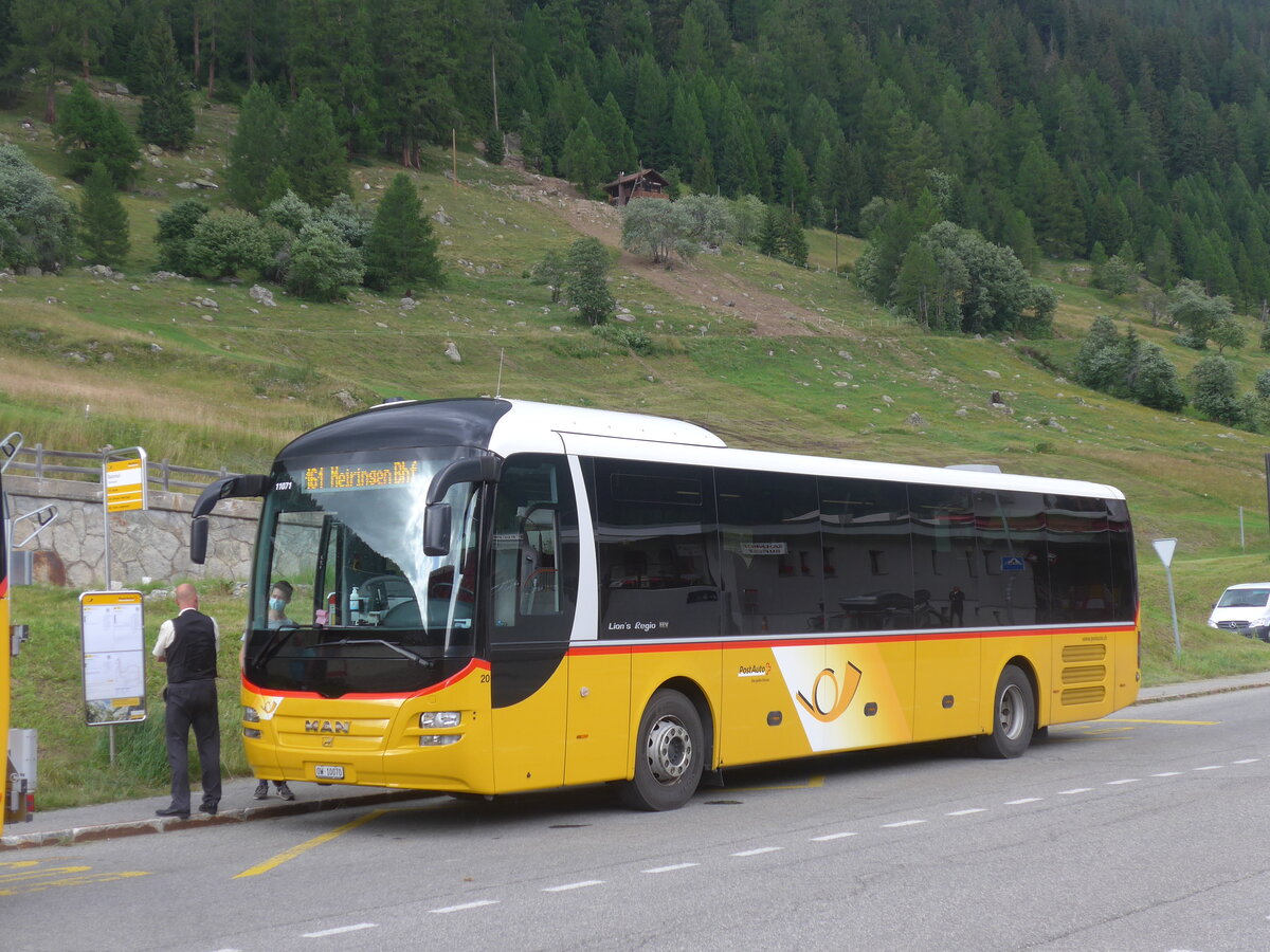 (226'753) - PostAuto Zentralschweiz - Nr. 20/OW 10'070 - MAN (ex Dillier, Sarnen Nr. 20) am 24. Juli 2021 beim Bahnhof Oberwald