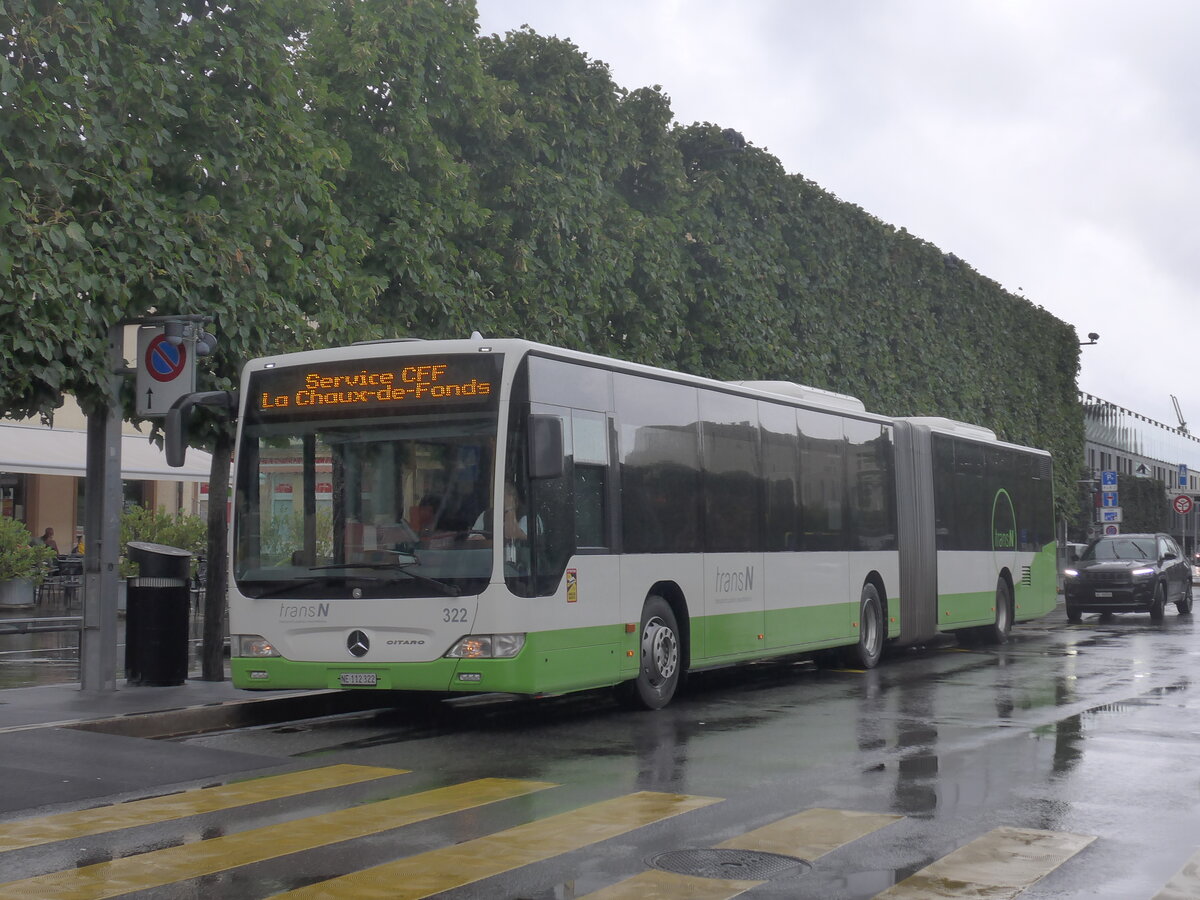 (226'935) - transN, La Chaux-de-Fonds - Nr. 322/NE 112'322 - Mercedes am 1. August 2021 beim Bahnhof Neuchtel