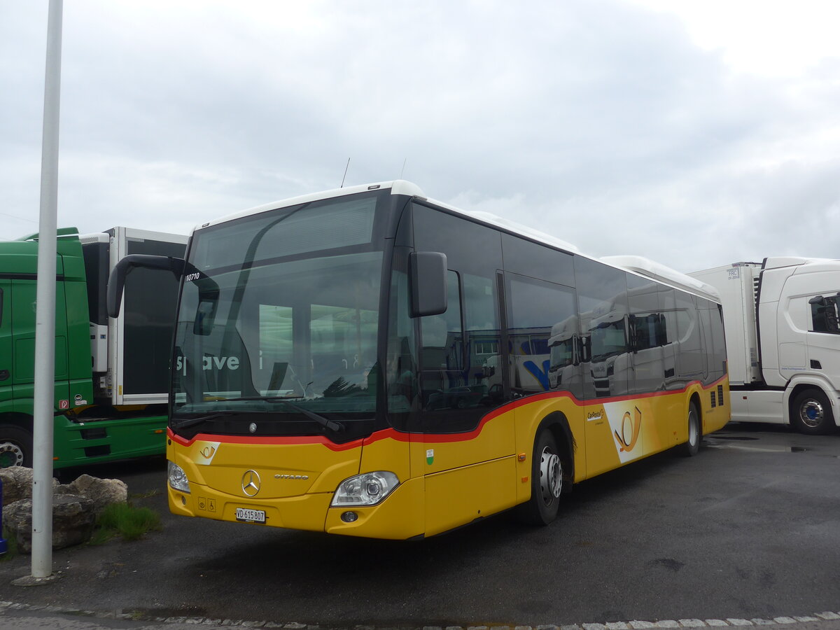 (226'974) - CarPostal Ouest - VD 615'807 - Mercedes am 1. August 2021 in Kerzers, Interbus