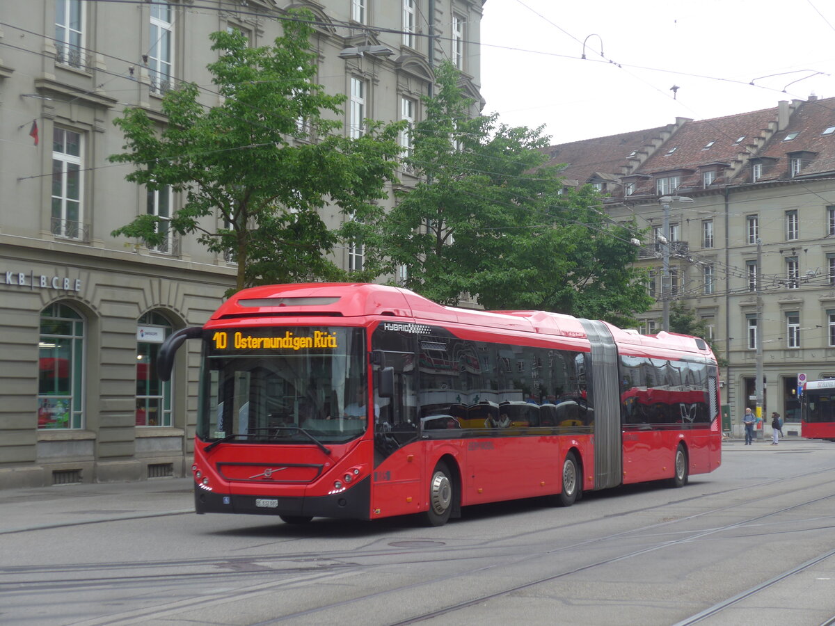 (227'061) - Bernmobil, Bern - Nr. 885/BE 832'885 - Volvo am 7. August 2021 beim Bahnhof Bern