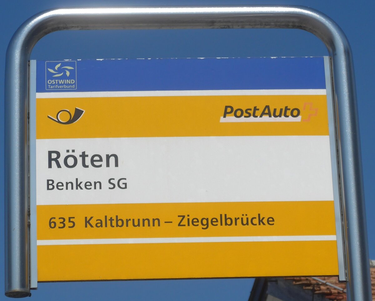 (227'769) - PostAuto-Haltestellenschild - Benken SG, Rten - am 4. September 2021
