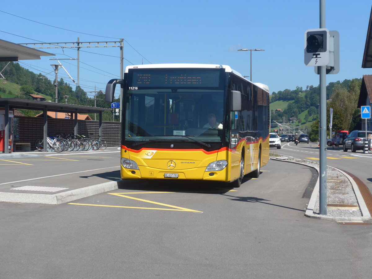 (227'816) - PostAuto Bern - BE 637'781 - Mercedes am 5. September 2021 beim Bahnhof Reichenbach