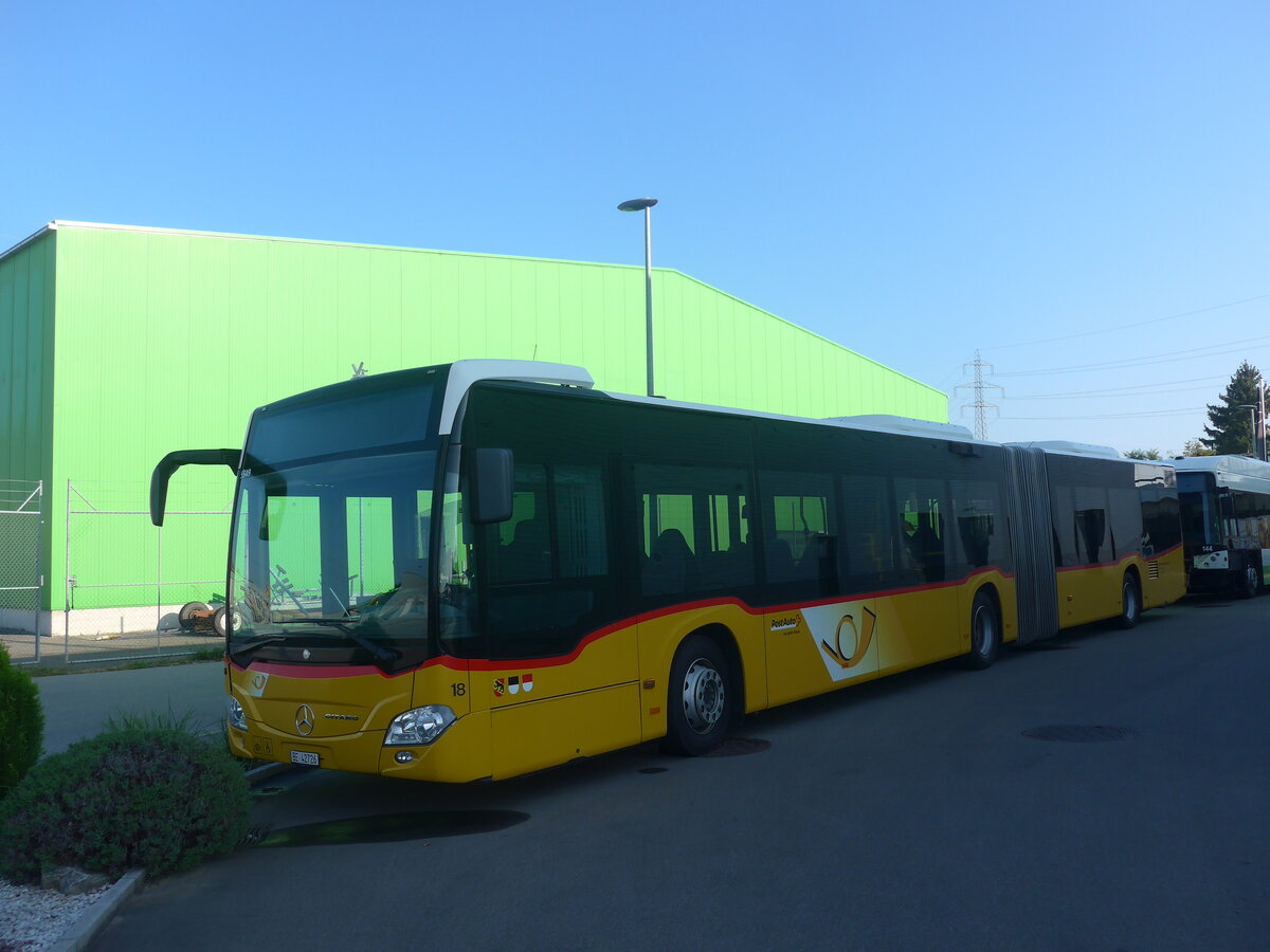 (228'051) - Steiner, Ortschwaben - Nr. 18/BE 42'726 - Mercedes am 18. September 2021 in Kerzers, Interbus