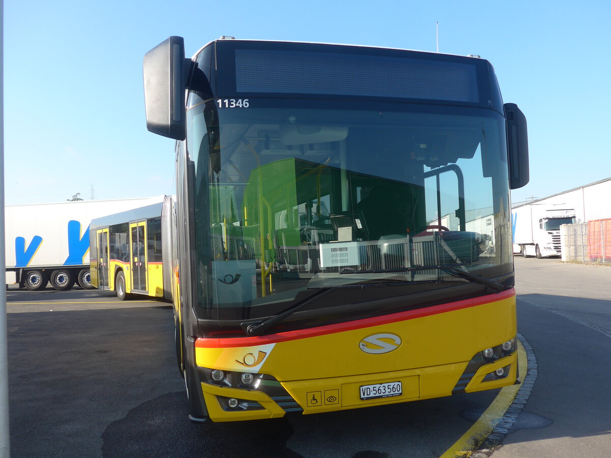 (228'052) - CarPostal Ouest - VD 563'560 - Solaris am 18. September 2021 in Kerzers, Interbus