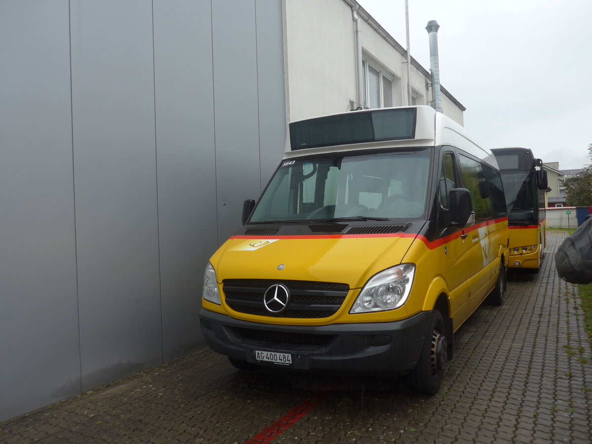 (228'153) - PostAuto Nordschweiz - AG 400'484 - Mercedes (ex Glanzmann, Zeihen) am 19. September 2021 in Uznach, Garage