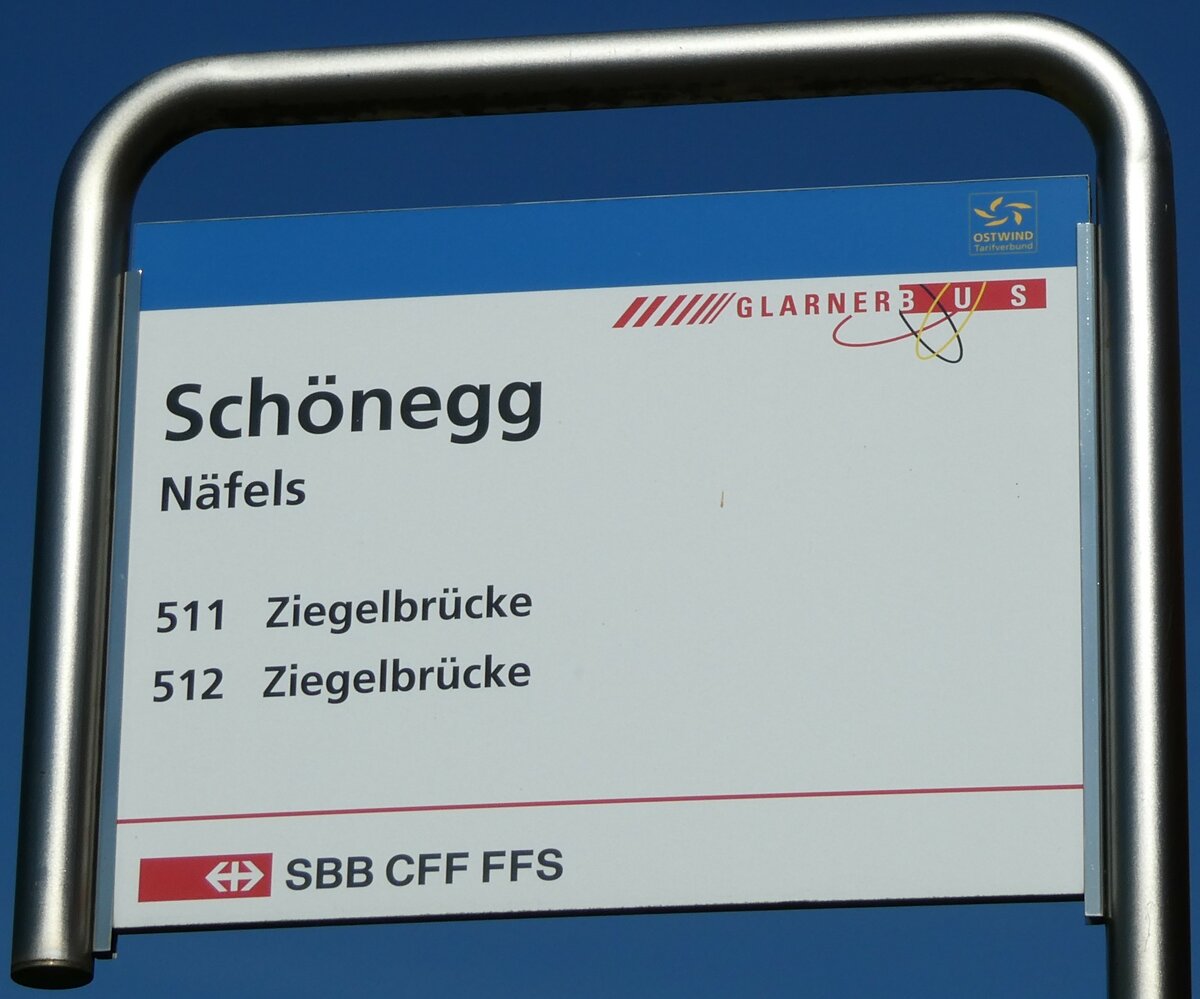 (228'568) - GLARNER BUS/SBB CFF FFS-Haltestellenschild - Nfels, Schnegg - am 2. Oktober 2021
