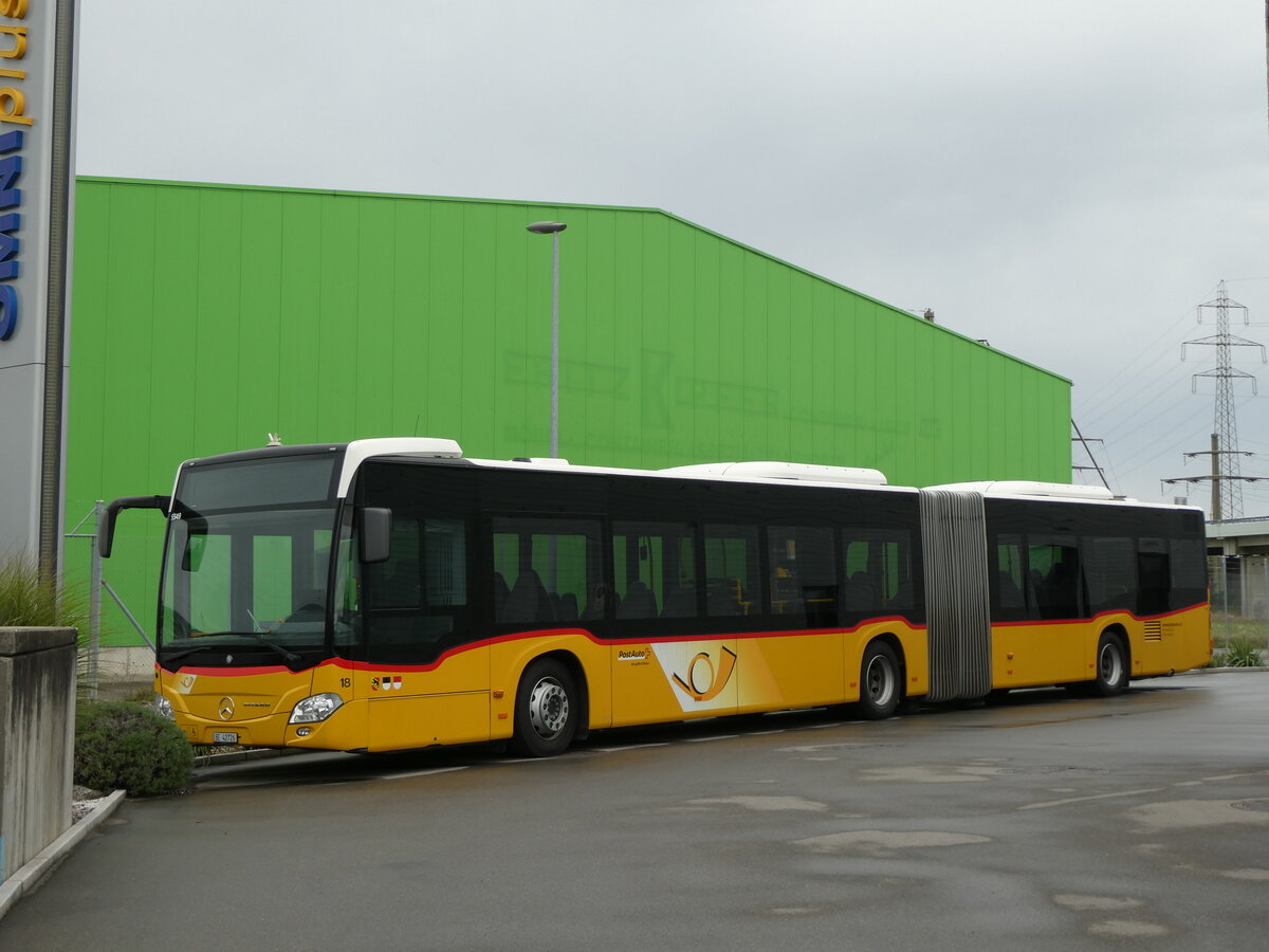 (228'723) - Steiner, Ortschwaben - Nr. 18/BE 42'726 - Mercedes am 3. Oktober 2021 in Kerzers, Interbus