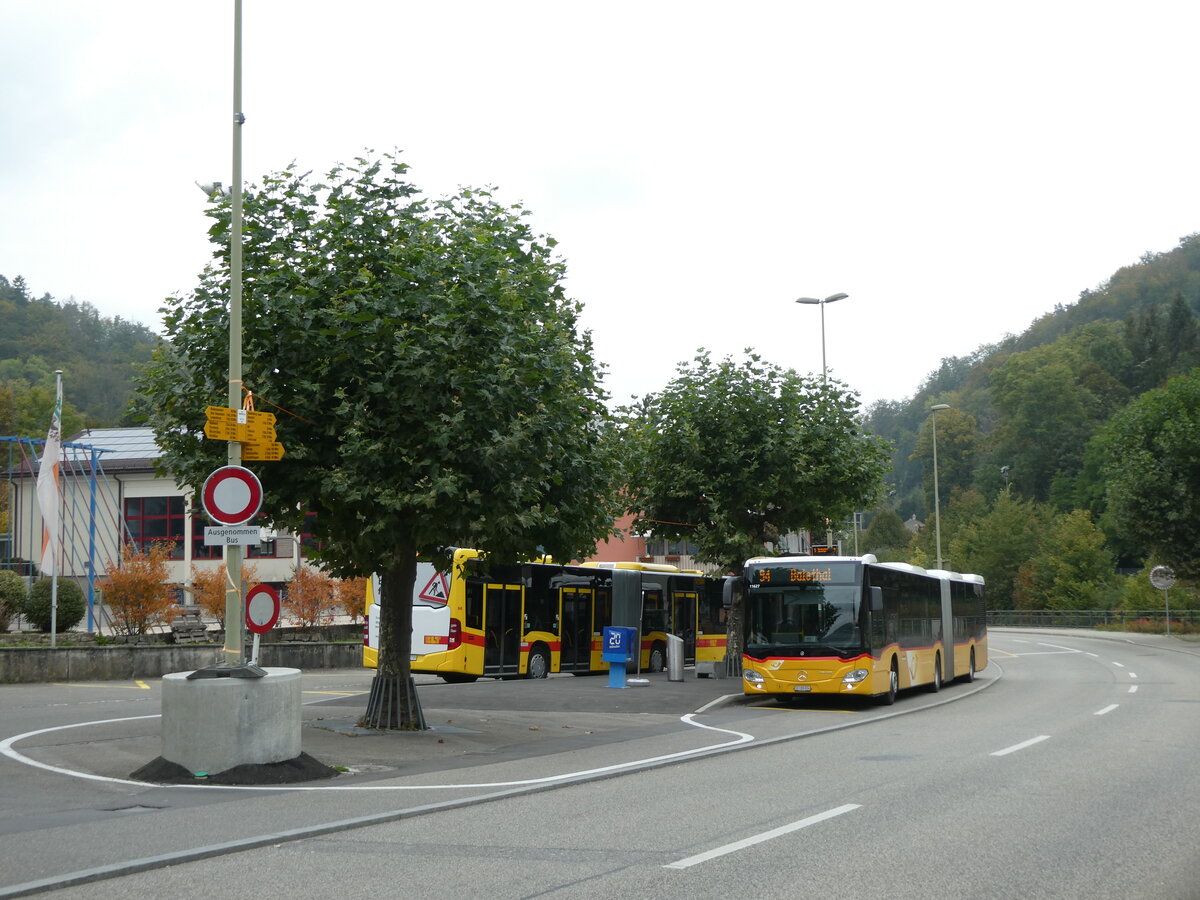 (228'965) - PostAuto Nordschweiz - SO 189'004 - Mercedes am 12. Oktober 2021 in Waldenburg, Station