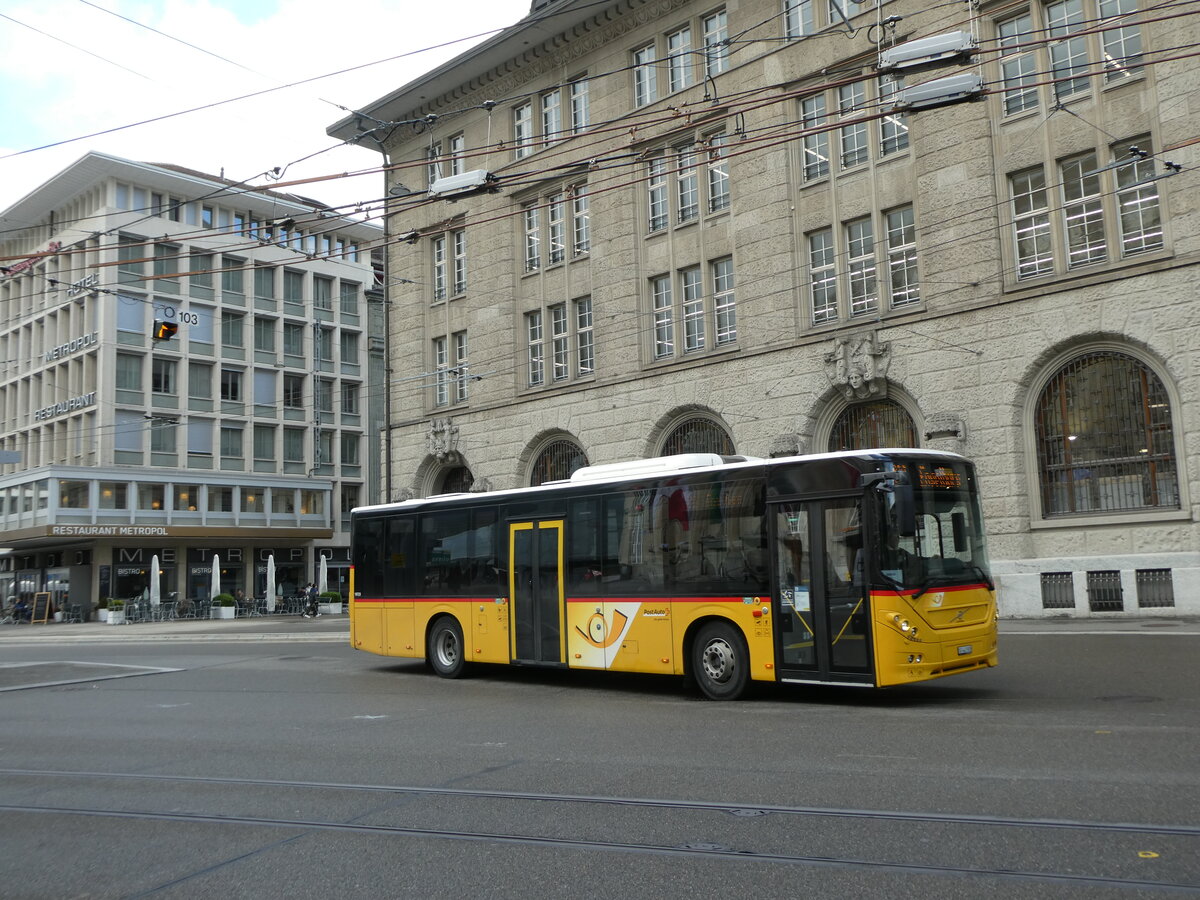 (229'047) - PostAuto Ostschweiz - SG 443'905 - Volvo am 13. Oktober 2021 beim Bahnhof St. Gallen