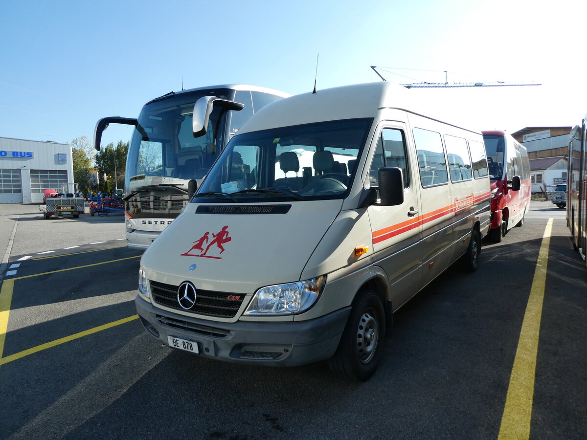 (229'369) - Schumacher, Gampelen - BE 878 - Mercedes am 16. Oktober 2021 in Kerzers, Interbus