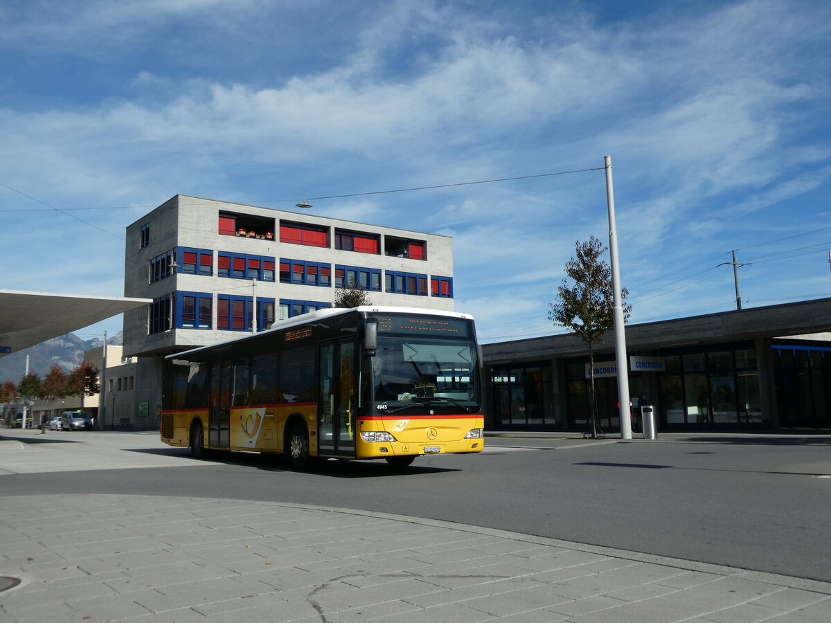 (229'512) - PostAuto Ostschweiz - SG 359'639 - Mercedes (ex Abderhalden, Wildhaus) am 20. Oktober 2021 beim Bahnhof Buchs