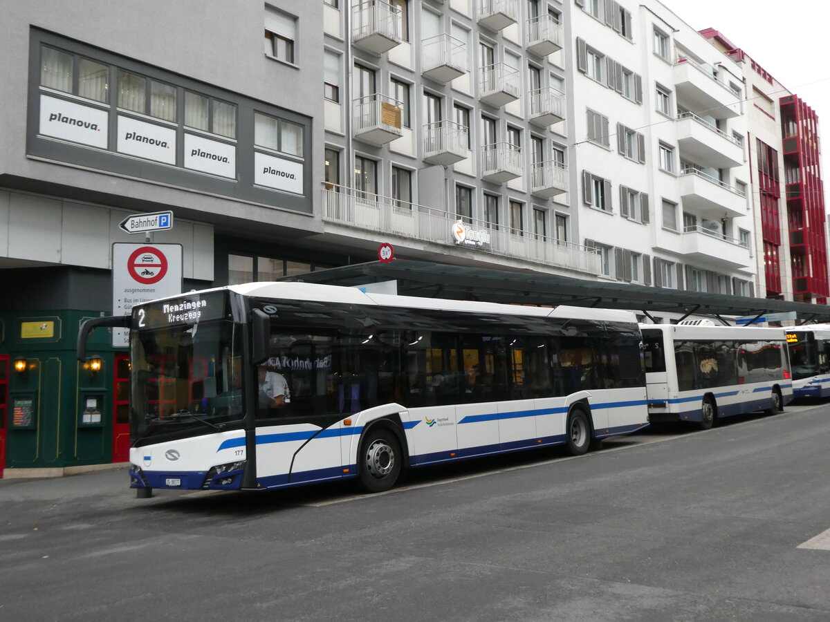 (229'581) - ZVB Zug - Nr. 177/ZG 88'177 - Solaris am 22. Oktober 2021 beim Bahnhof Zug
