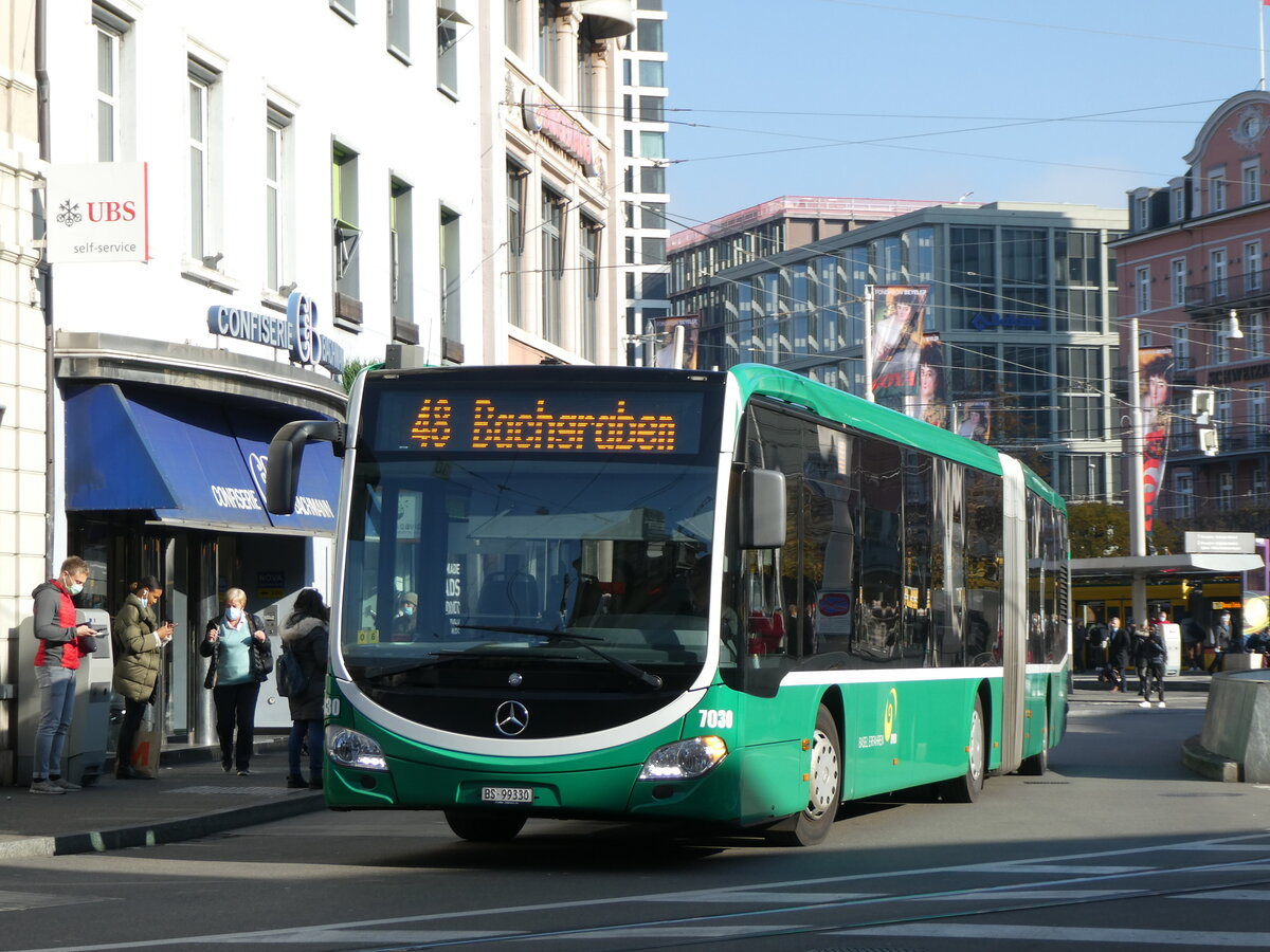 (230'232) - BVB Basel - Nr. 7030/BS 99'330 - Mercedes am 9. November 2021 beim Bahnhof Basel