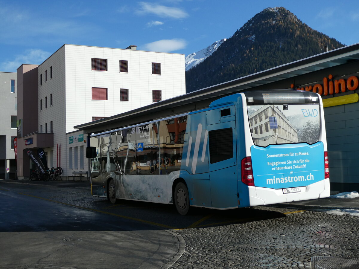 (230'518) - VBD Davos - Nr. 1/GR 1858 - Mercedes am 12. November 2021 beim Bahnhof Davos Dorf