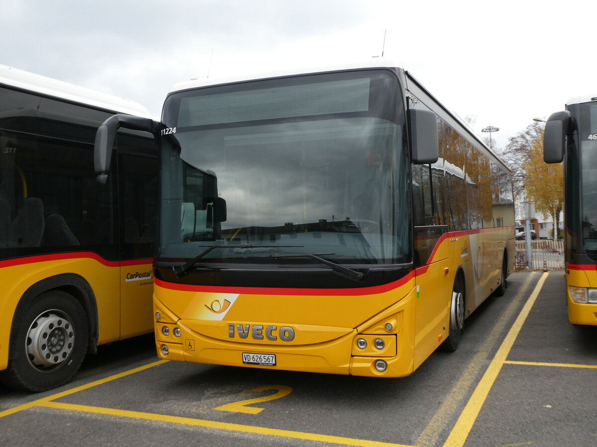 (230'674) - CarPsotal Ouest - VD 626'567 - Iveco am 13. November 2021 in Yverdon, Garage 