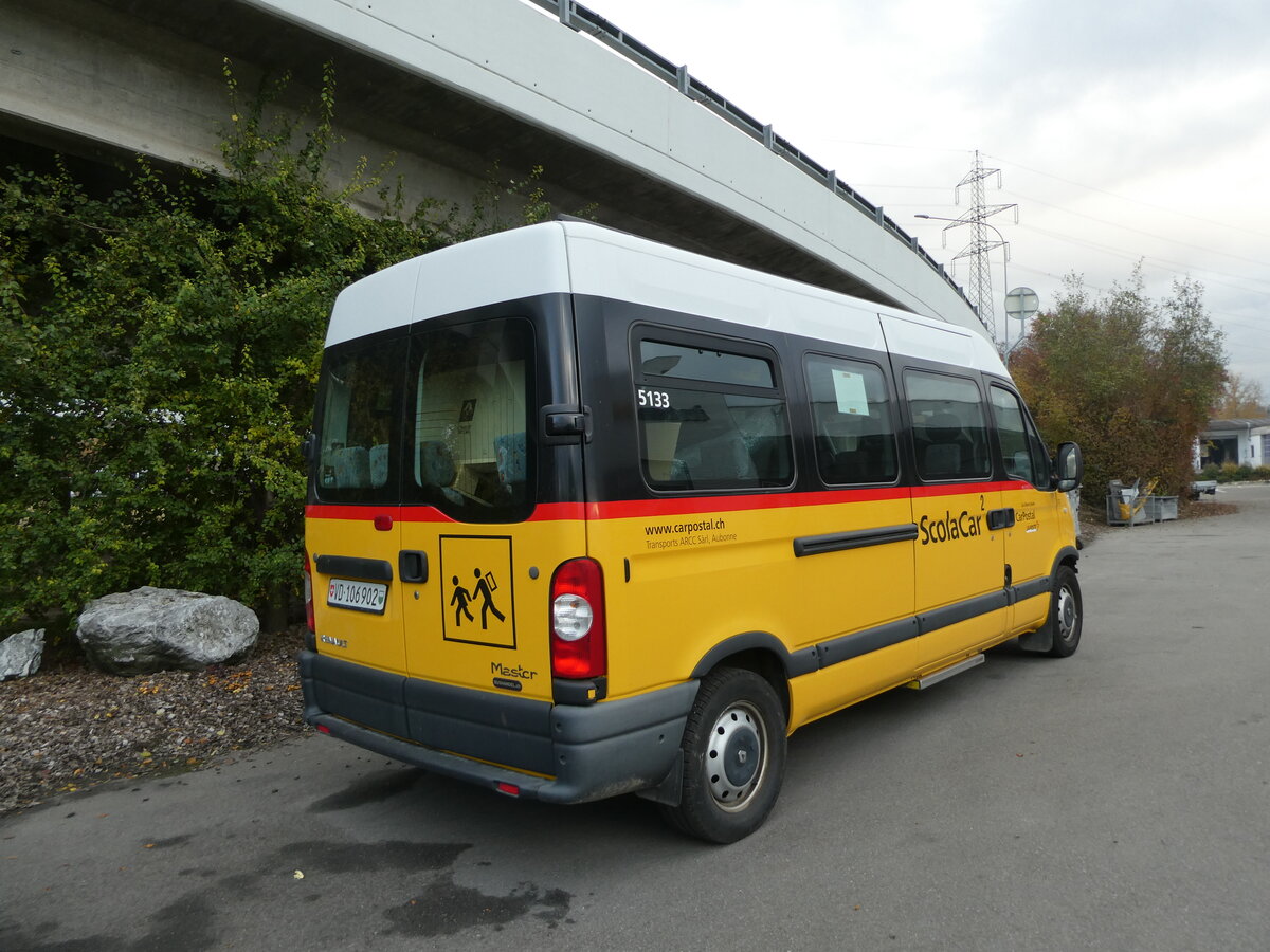 (230'713) - ARCC Aubonne - VD 106'902 - Renault am 13. November 2021 in Kerzers, Interbus