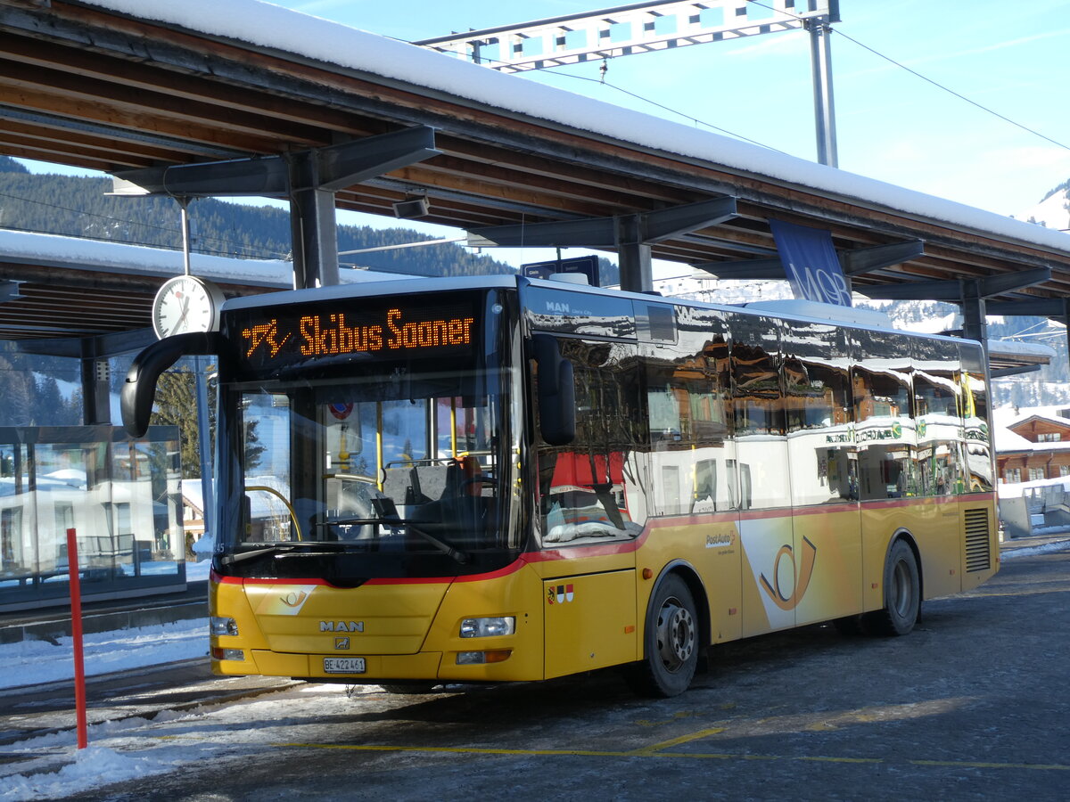 (231'528) - PostAuto Bern - BE 422'461 - MAN/Gppel (ex AVG Meiringen Nr. 61) am 20. Dezember 2021 beim Bahnhof Gstaad