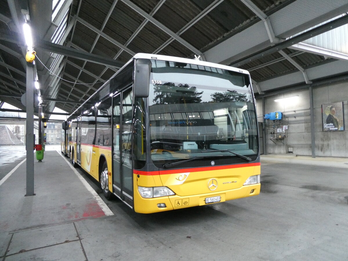 (231'554) - PostAuto Bern - Nr. 5369/BE 560'403 - Mercedes (ex Nr. 654) am 26. Dezember 2021 in Bern, Postautostation