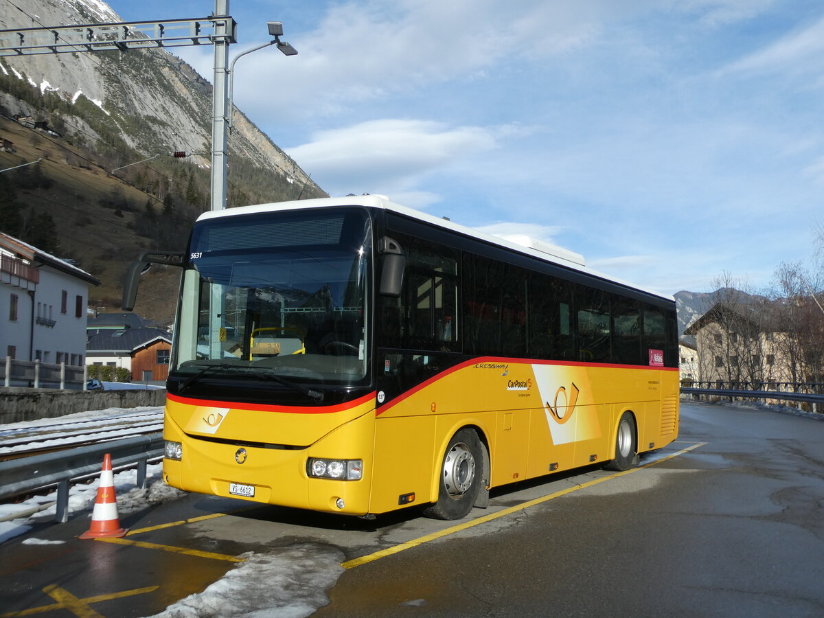 (231'715) - TMR Martigny - Nr. 137/VS 6612 - Irisbus am 2. Januar 2022 in Orsires, Garage