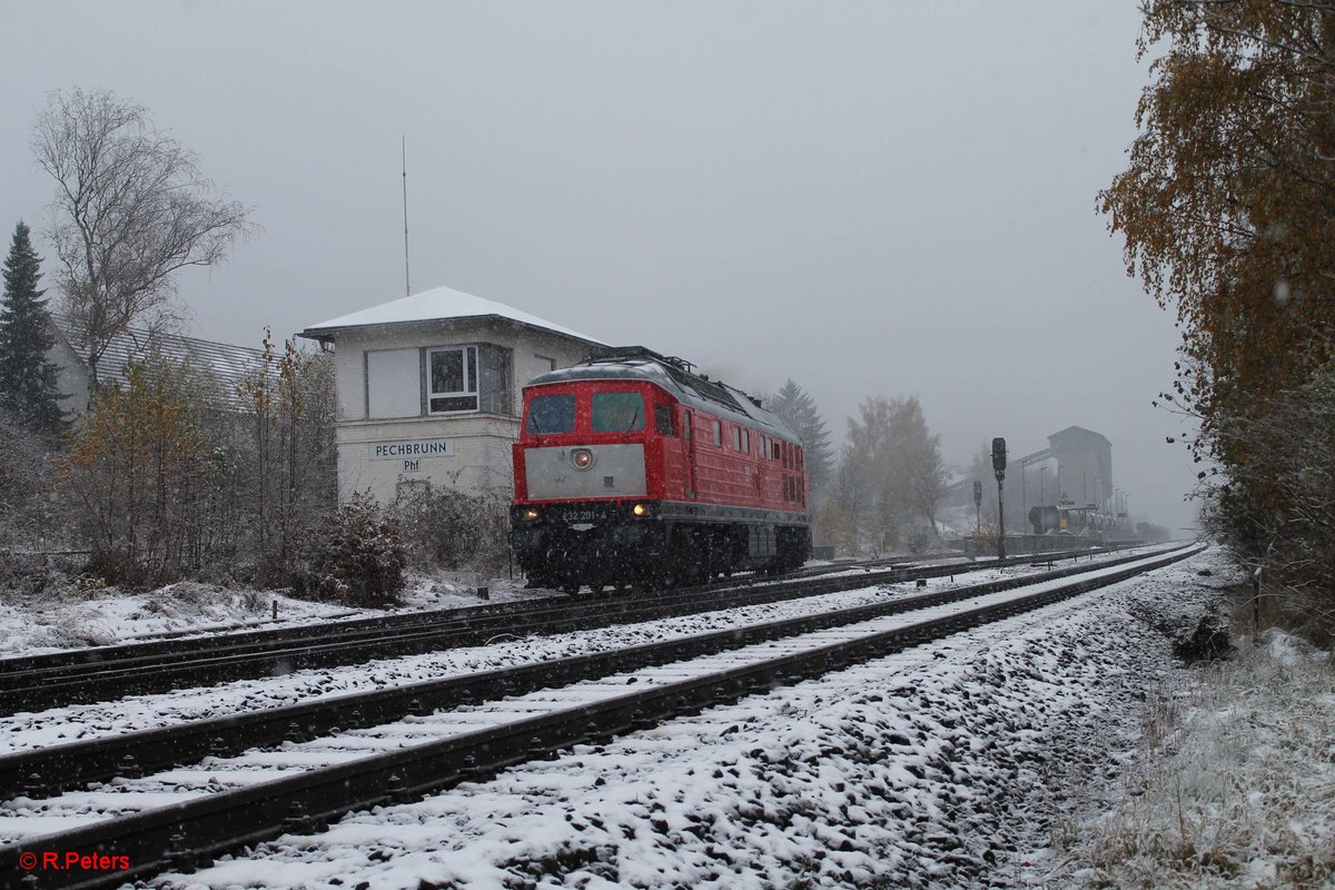 232 201-4 beim Umsetzen in Pechbrunn. 11.11.16