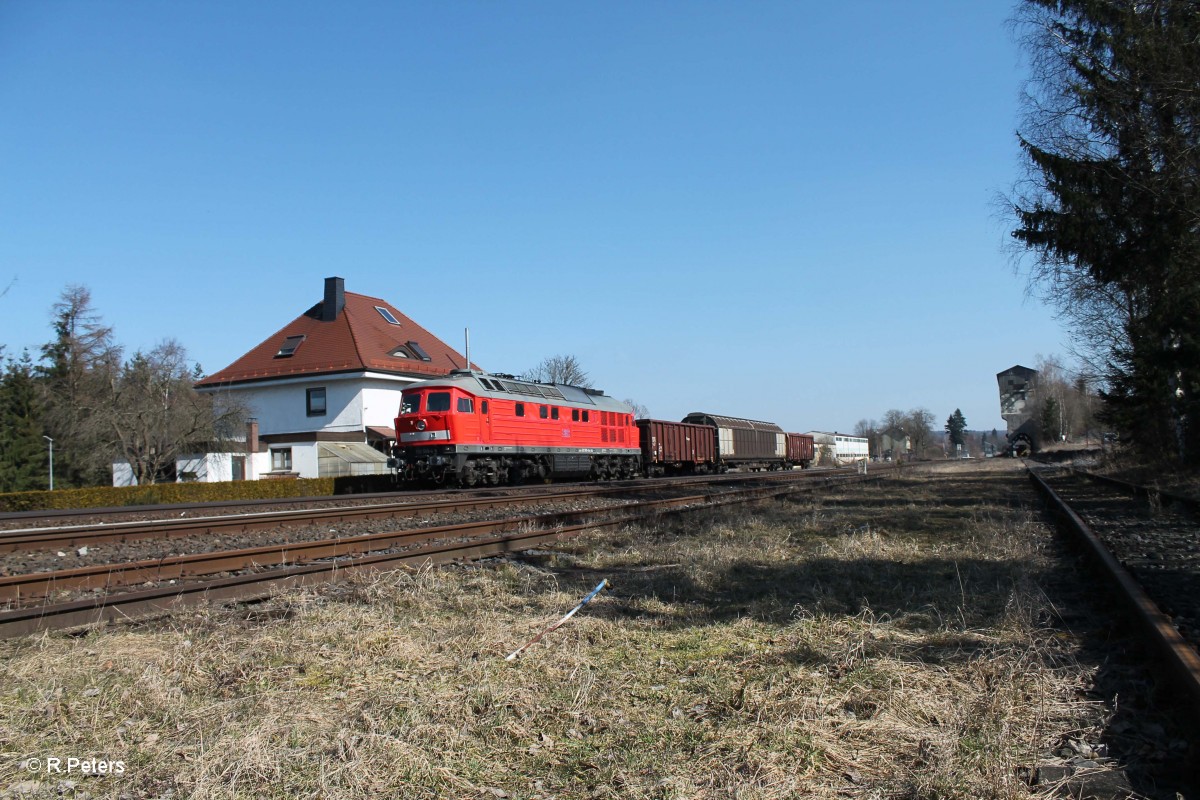 232 569-4 mit einem nur 3 Wagen 45365 N�rnberg - Cheb in Pechbrunn. 17.03.16