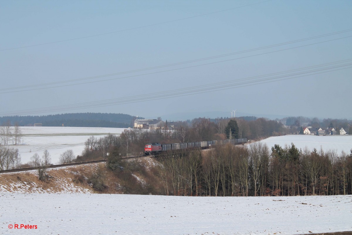 232 635-3 überquert mit dem 45398 XTCH - NNR Kokszug das Seußener Viadukt. 16.02.15