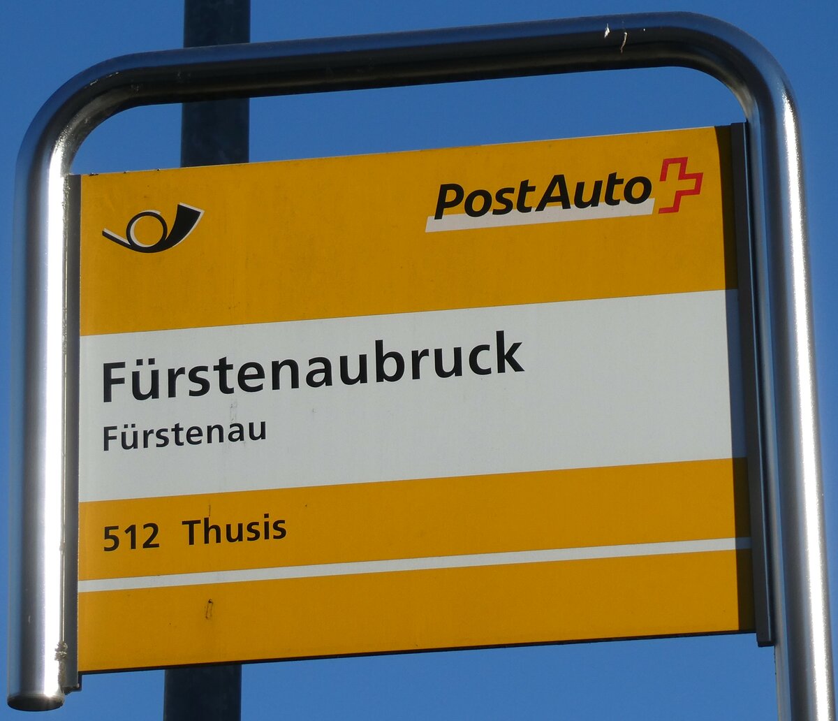 (233'642) - PostAuto-Haltestellenschild - Frstenau, Frstenaubruck - am 10. Mrz 2022