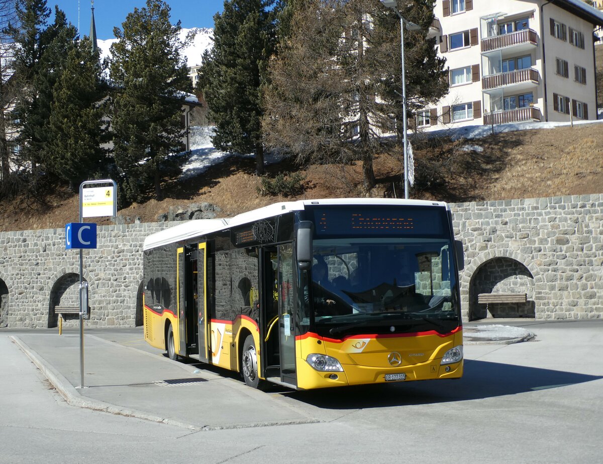 (233'669) - PostAuto Graubnden - GR 177'315 - Mercedes am 10. Mrz 2022 beim Bahnhof St. Moritz
