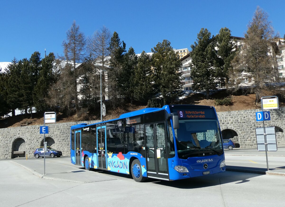 (233'684) - Engadin Bus, St. Moritz - Nr. 111/GR 100'111 - Mercedes am 10. Mrz 2022 beim Bahnhof St. Moritz