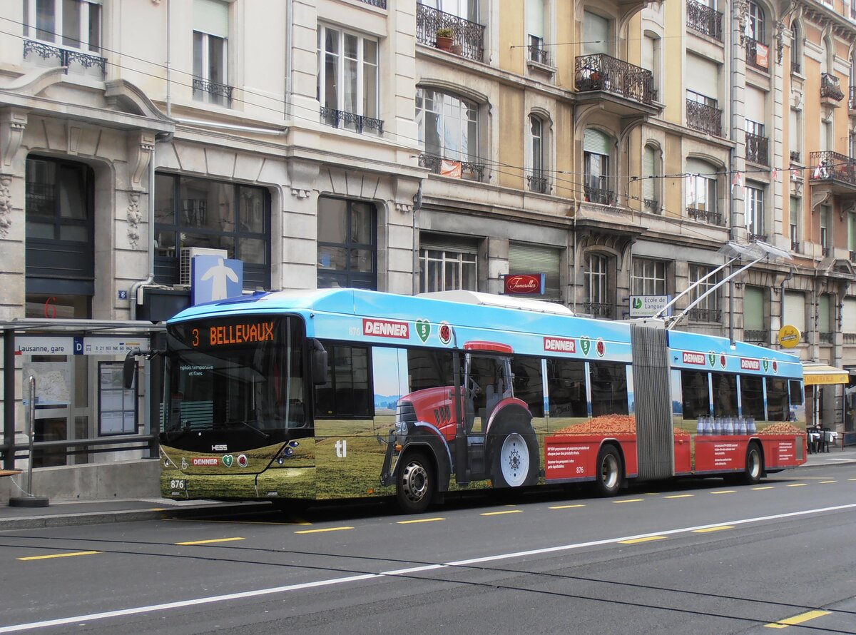 (233'951) - TL Lausanne - Nr. 876 - Hess/Hess Gelenktrolleybus am 13. Mrz 2022 beim Bahnhof Lausanne