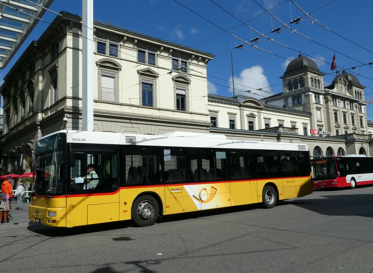 (234'298) - PostAuto Zrich - Nr. 192/ZH 781'186 - MAN (ex Nr. 37) am 10. April 2022 beim Hauptbahnhof Winterthur