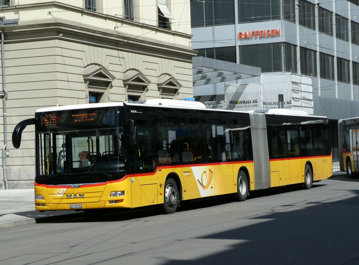 (234'329) - Moser, Flaach - Nr. 293/ZH 186'956 - MAN am 10. April 2022 beim Hauptbahnhof Winterthur