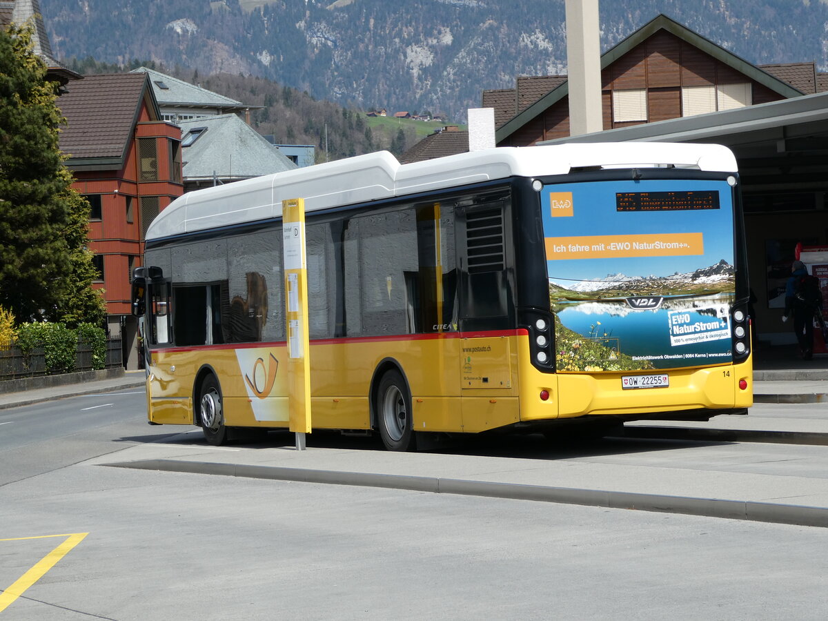 (234'398) - PostAuto Zentralschweiz - Nr. 14/OW 22'255 - VDL am 11. April 2022 beim Bahnhof Sarnen