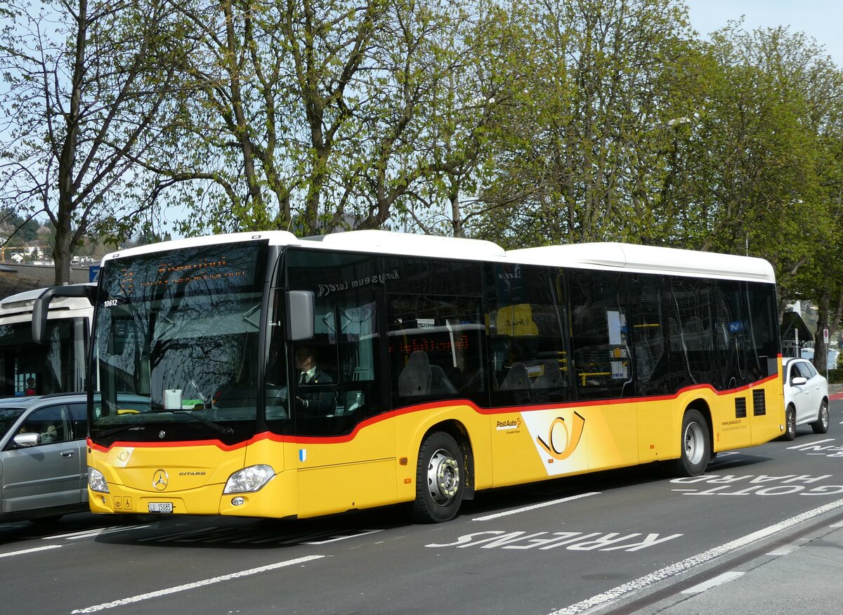 (234'480) - Bucheli, Kriens - Nr. 29/LU 15'085 - Mercedes am 11. April 2022 beim Bahnhof Luzern
