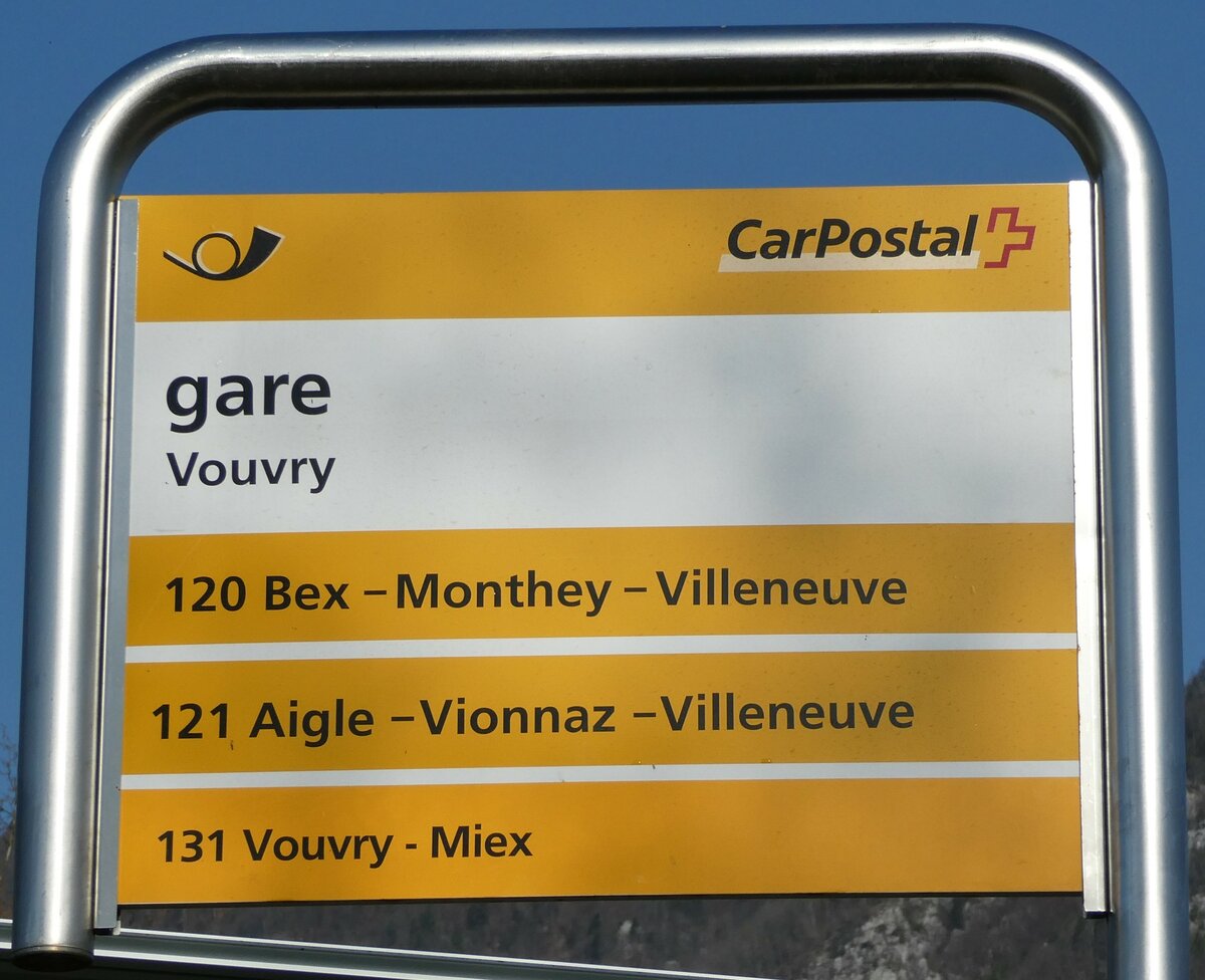 (234'531) - PostAuto-Haltestellenschild - Vouvry, gare - am 15. April 2022