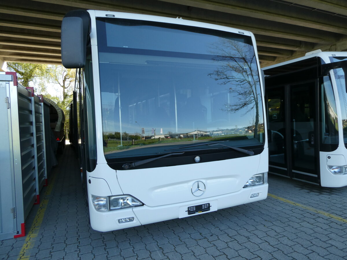 (234'693) - Interbus, Kerzers - Mercedes (ex PLA Vaduz/FL Nr. 55) am 18. April 2022 in Kerzers, Murtenstrasse