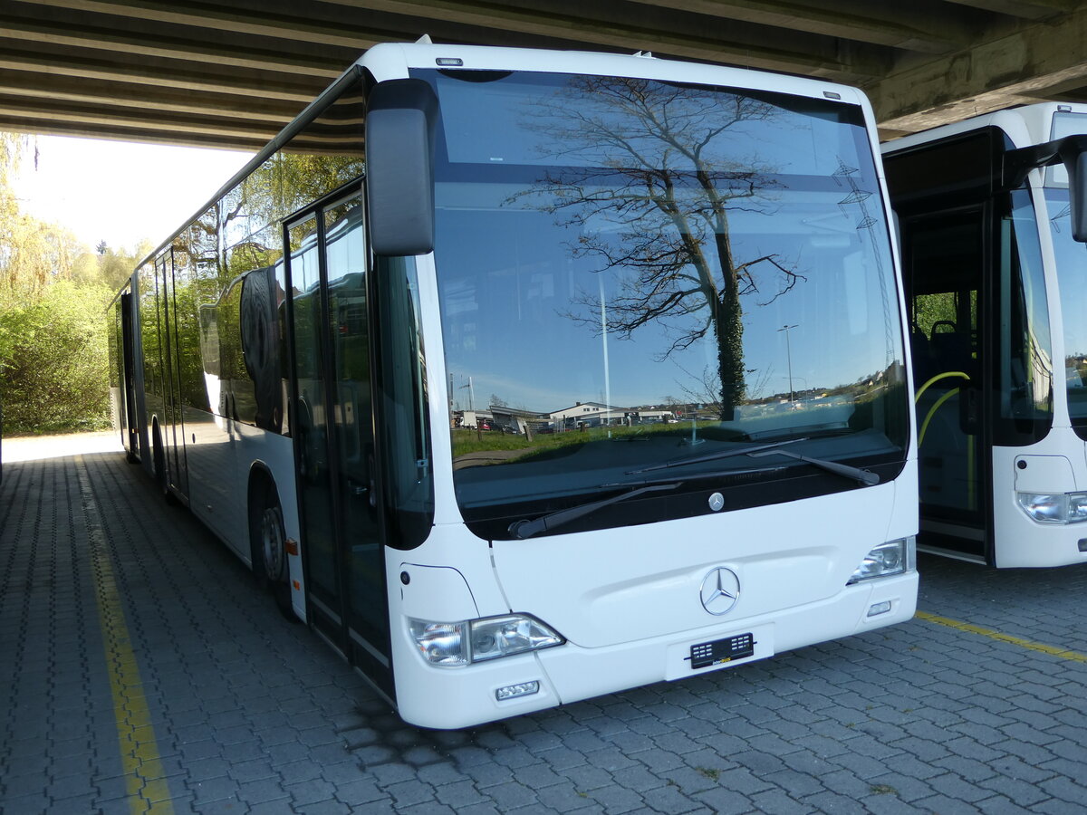 (234'694) - Interbus, Kerzers - Mercedes (ex PLA Vaduz/FL Nr. 54) am 18. April 2022 in Kerzers, Murtenstrasse
