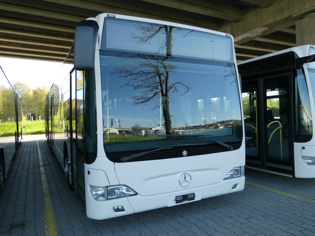 (234'695) - Interbus, Kerzers - Mercedes (ex VBL Luzern Nr. 161) am 18. April 2022 in Kerzers, Murtenstrasse